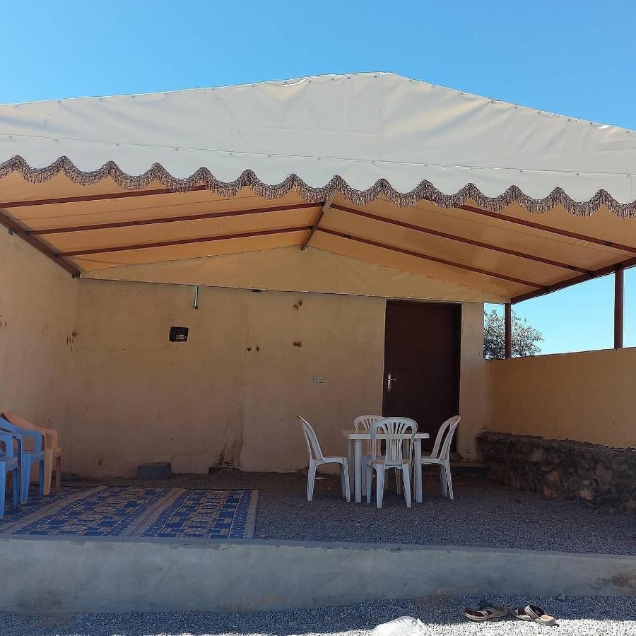 Готель Abu Omair Jabal Shams House Эль-Хамра Екстер'єр фото